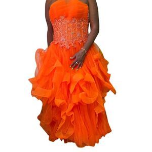 Stunning Orange Tulle Ball‎ Gown with Floral Lace Applique Formal Evening Dress